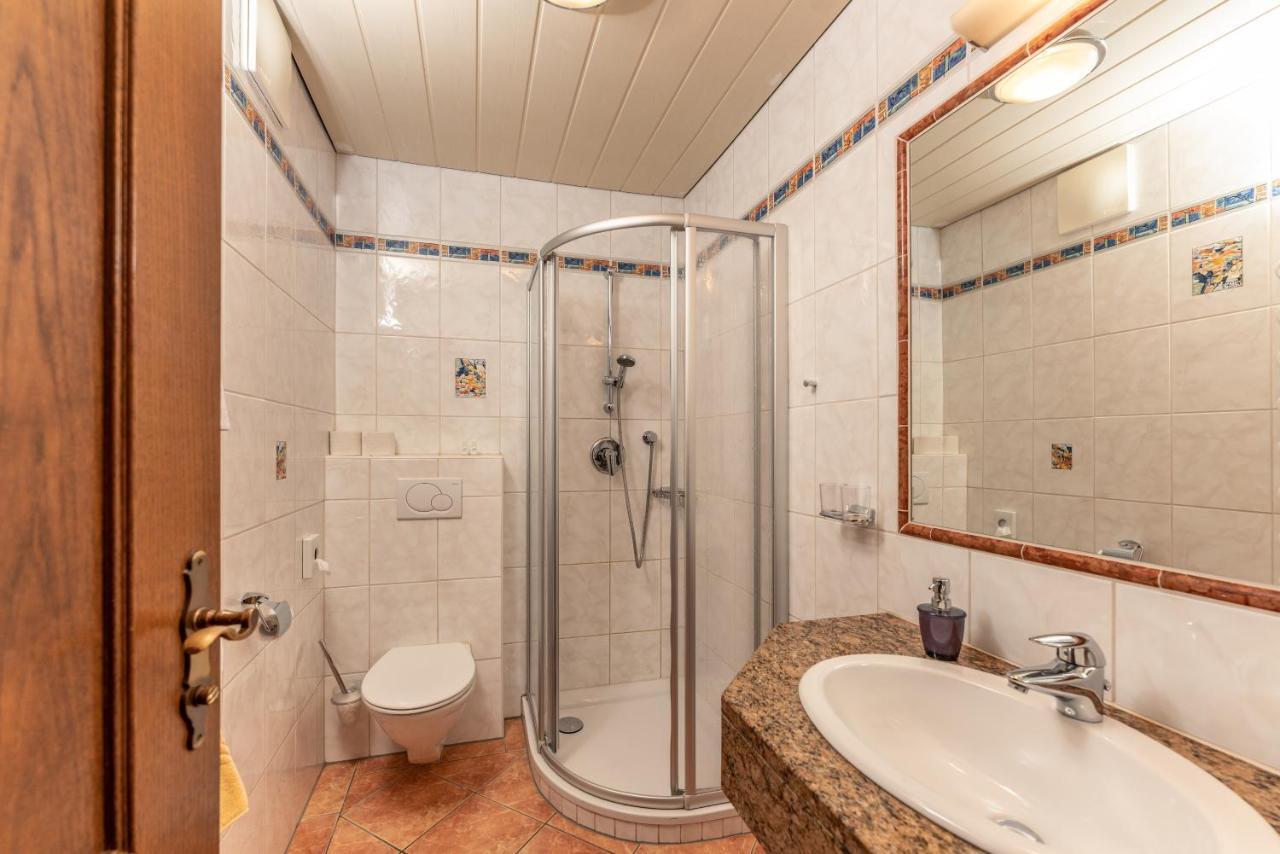 Gaestehaus Huber Fruehstueckspension Schladming Bagian luar foto