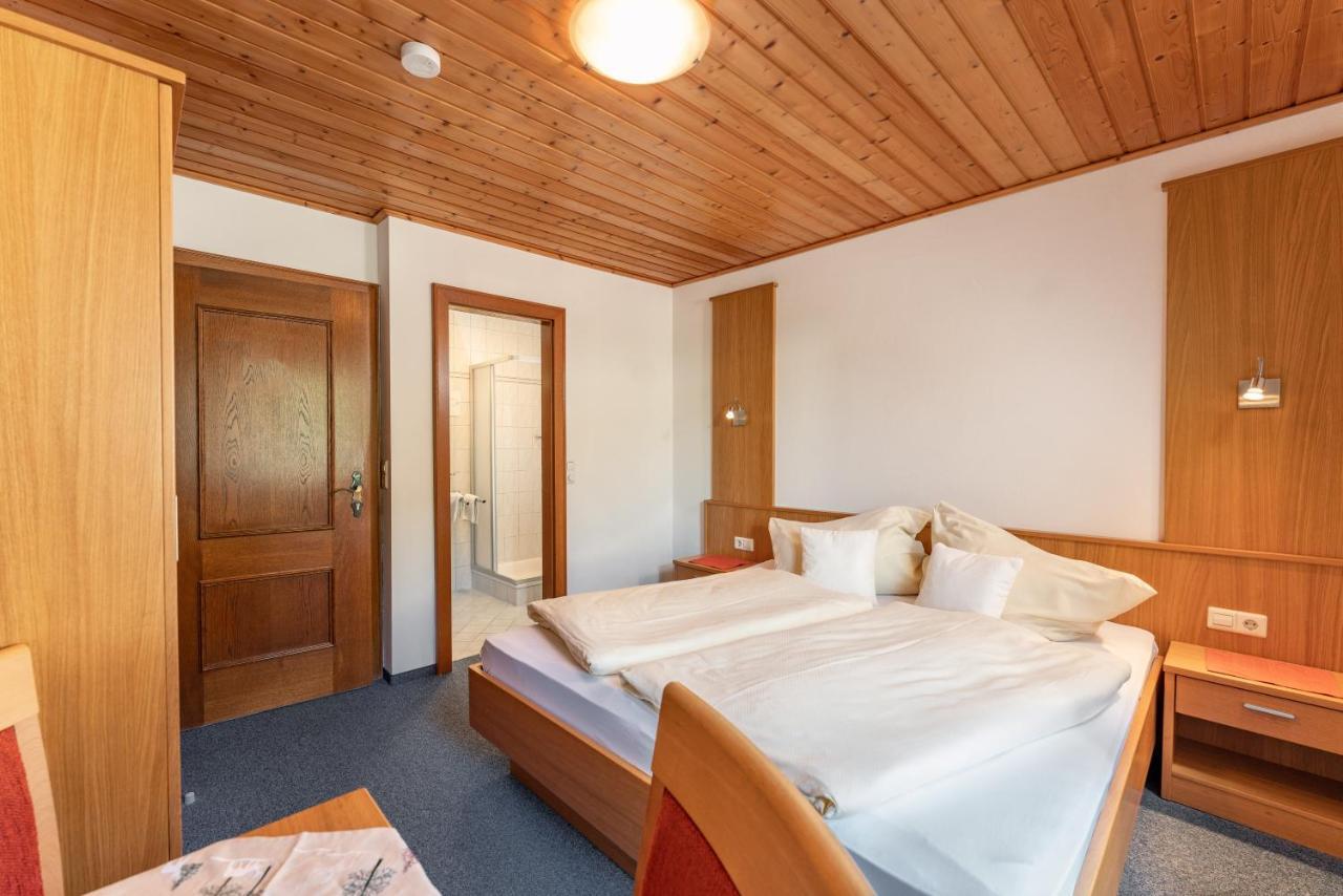Gaestehaus Huber Fruehstueckspension Schladming Bagian luar foto