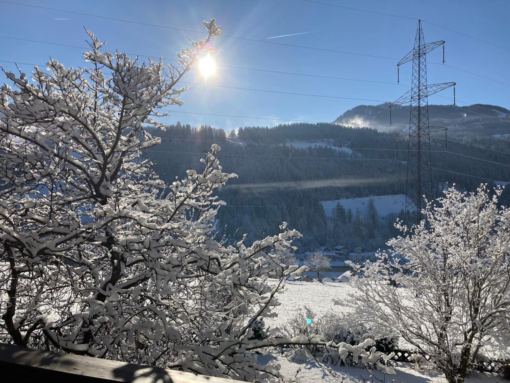 Gaestehaus Huber Fruehstueckspension Schladming Bagian luar foto