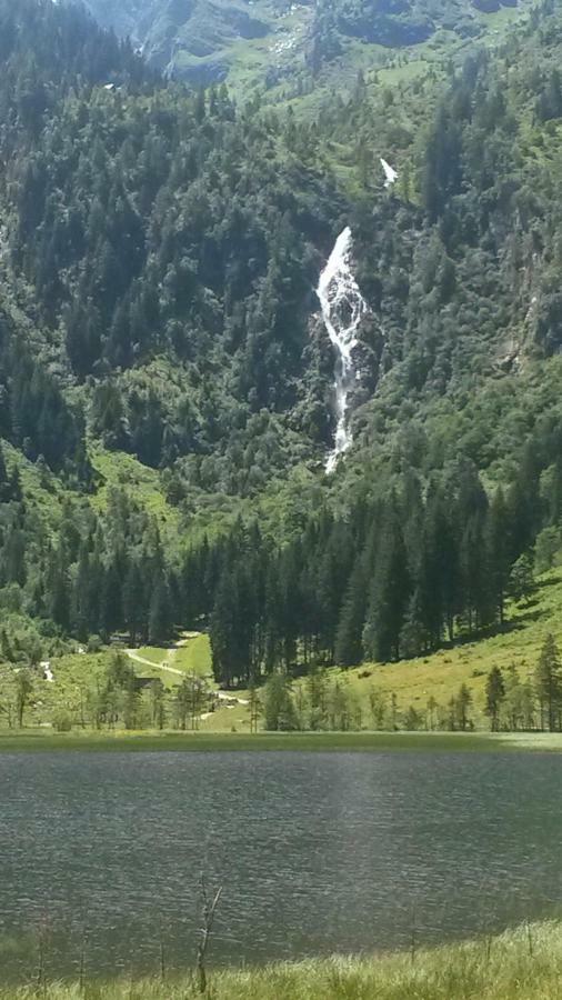 Gaestehaus Huber Fruehstueckspension Schladming Bagian luar foto